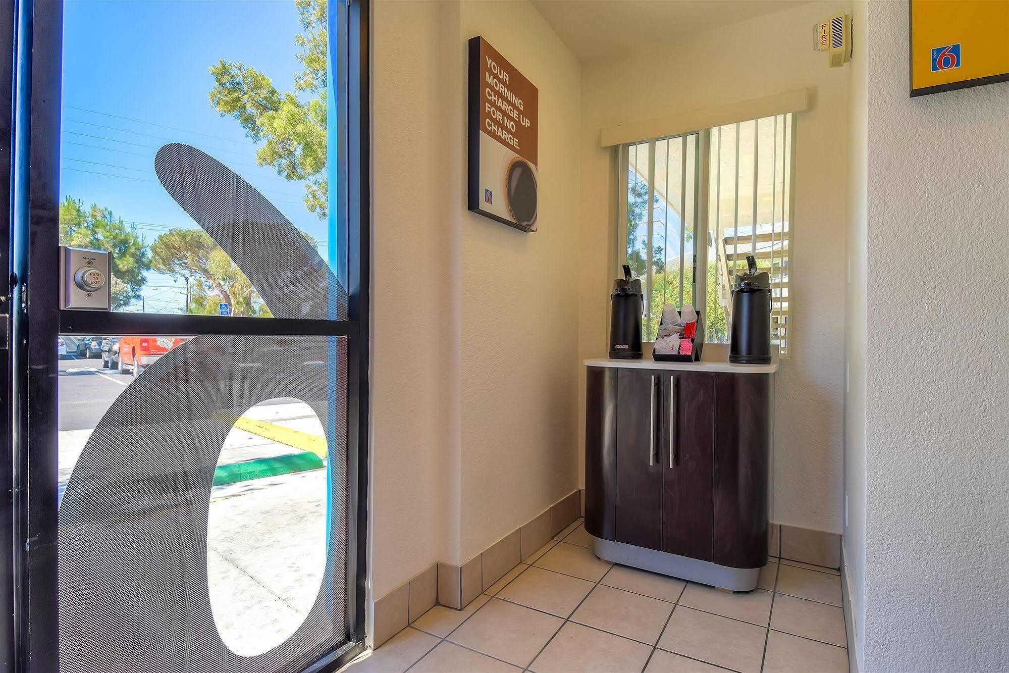 Motel 6-San Diego, Ca - North Exterior photo